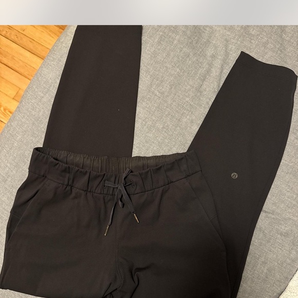 lululemon athletica Pants - lululemon athletica Charcoal Joggers